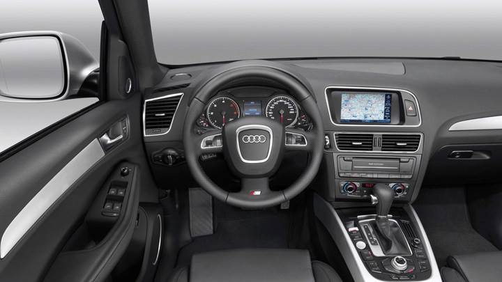 Audi Q5 Interior